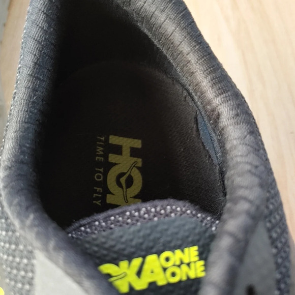 Hoka One One Arahi 4 Running Shoes Mens Size 10 Black and florescent Athletic - Picture 5 of 8